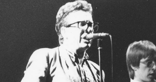 Image in QuizMyDay Elvis Costello Deep-Cut Quiz: Only True Fans Score 100% trivia quiz featuring Elvis Costello Metropol-Theater, Berlin