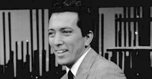 Image in QuizMyDay Ultimate Andy Williams Fan Quiz: Can You Score 5/5? trivia quiz featuring Photo of Andy Williams in 1963 as the host of the Grammy Awards.