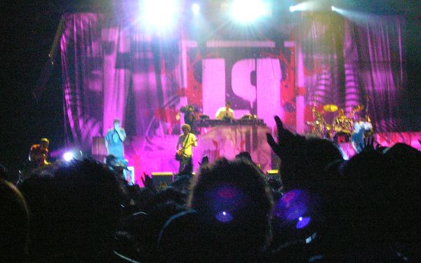 Linkin Park at Summer Sonic 2006.