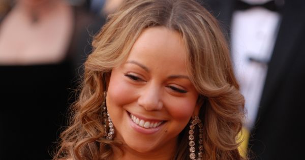 Image in QuizMyDay The Mariah Carey Christmas Trivia Quiz trivia quiz featuring Mariah Carey during red carpet interviews at the 82nd Academy Awards.