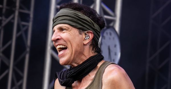 Image in QuizMyDay More Than Words: The Ultimate Extreme Band Quiz trivia quiz featuring <p>Extreme on the Vampire stage, Tons of Rock 2024.
</p><p>Photo: Birgit Fostervold @knipselyst
</p>
CC: BY-SA 2.0