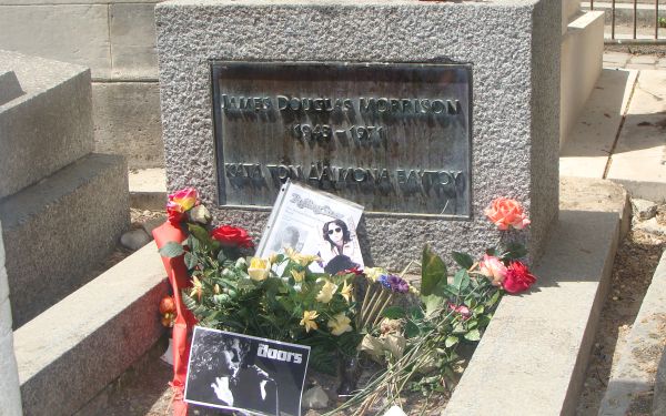 Grave of Jim Morrison