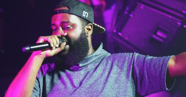 Bas performing at What Dreams May Come Tour in 2014.