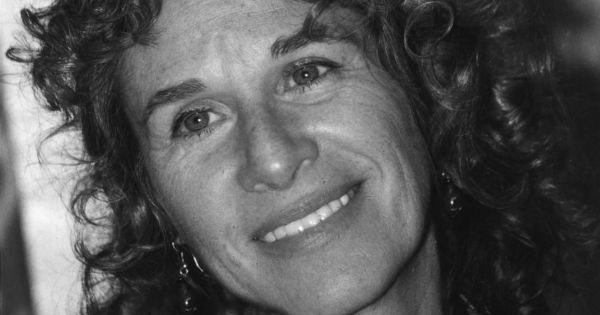 Image in QuizMyDay So You Think You Know Carole King? Take the Quiz! trivia quiz featuring <p>From Wash D.C. Earth day  April  22, 2000
copyright  John Mathew Smith  
</p>
 .
