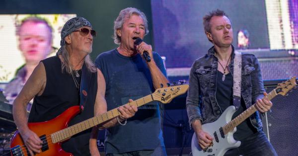 Image in QuizMyDay Ultimate Deep Purple Trivia Quiz: Rock Legends trivia quiz featuring Concertbüro Franken, Deep Purple, Ian Gillan, Songs by the Lake, Live Concert, Roger Glover, Simon McBride