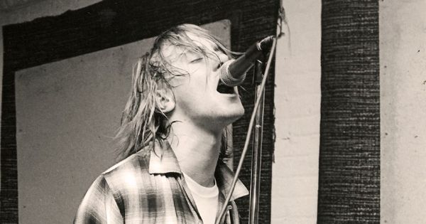 Image in QuizMyDay Soul Asylum Band Trivia: 90s Rock Master Quiz Now trivia quiz featuring Photo taken in 1986 of Murphy practicing at Soul Asylum's studio on Nicollet Avenue in South Minneapolis