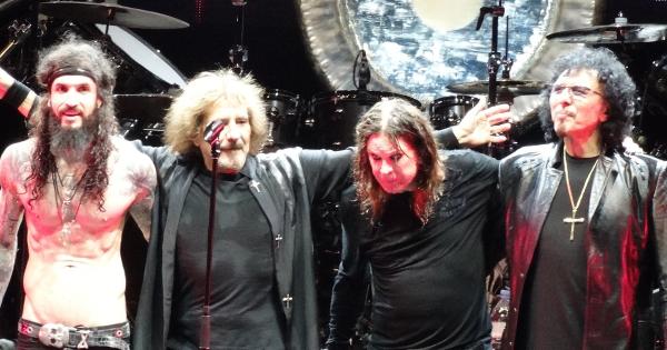 Image in QuizMyDay Black Sabbath Quiz trivia quiz featuring Black Sabbath performing live in Brazil (2013).
