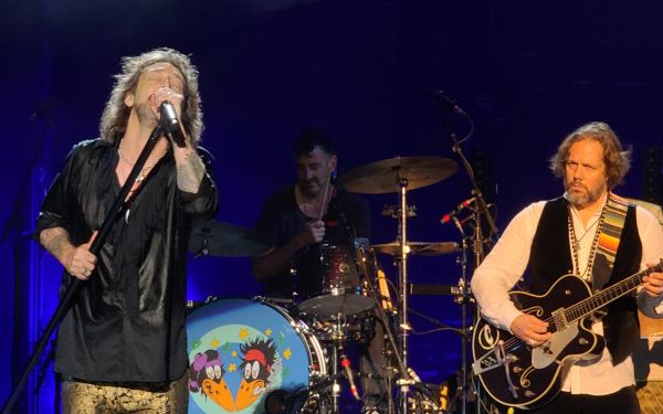 Brothers Chris and Rich Robinson of The Black Crowes perform live at PNC Bank Arts Center on September 18, 2021 on tour to celebrate the 30th anniversary of their debut album, Shake Your Moneymaker.