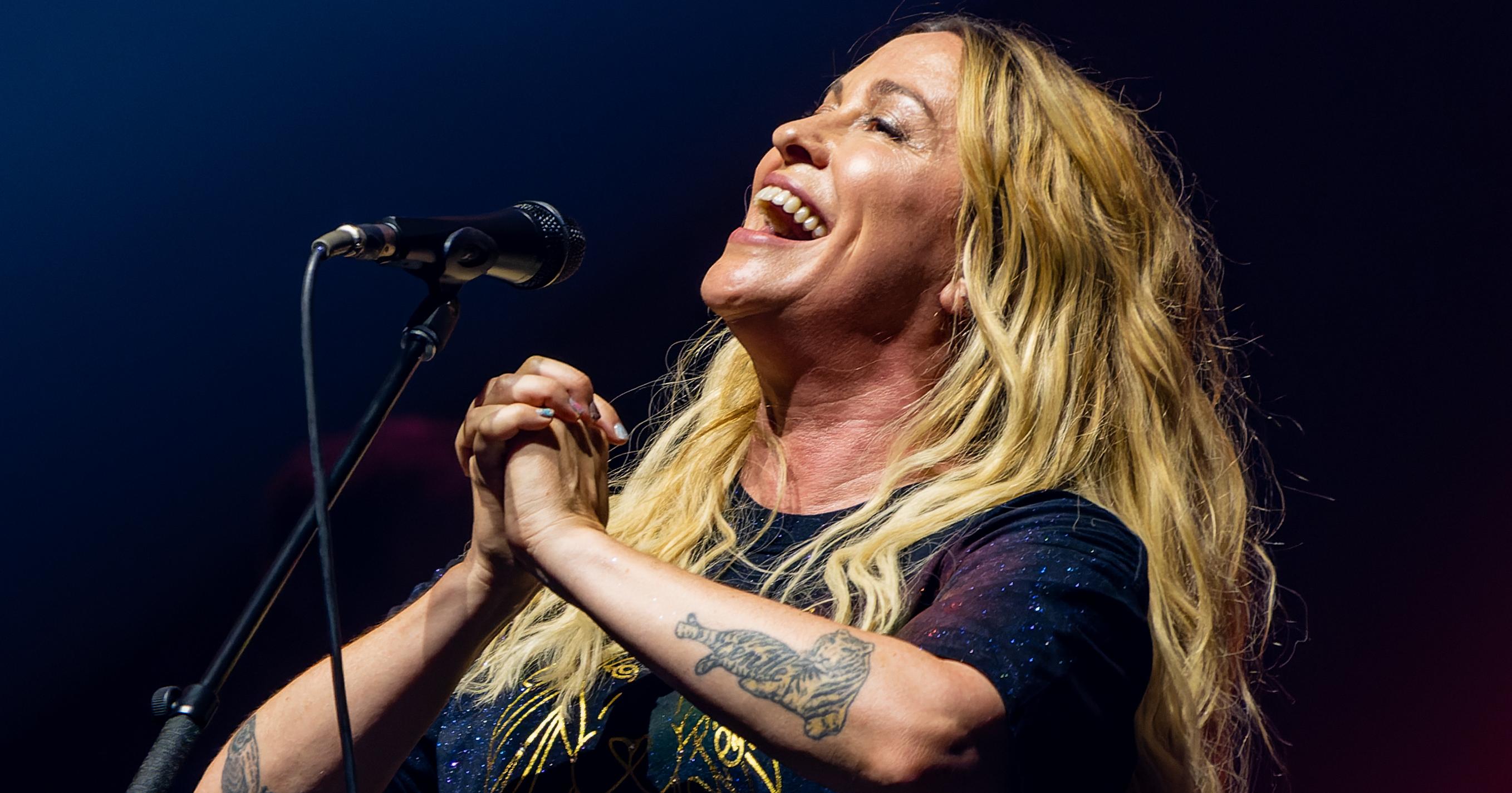 Image in QuizMyDay Jagged Little Pill: Ultimate Alanis Morissette Album Trivia Test trivia quiz featuring AlanisO2280622 (10 of 24)