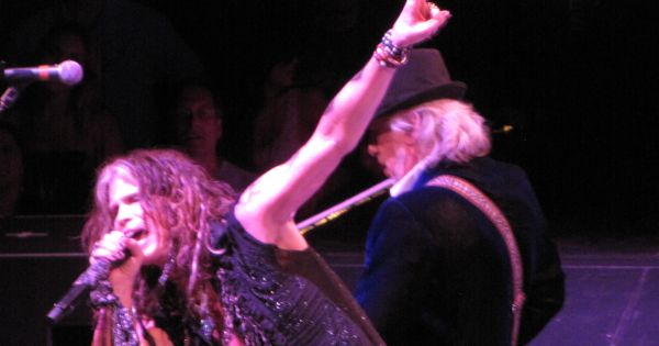 Image in QuizMyDay Aerosmith in the '90s: Ultimate Trivia Challenge trivia quiz featuring aerosmith71712 120