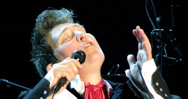 Image in QuizMyDay Are You a True k.d. lang Fan? See If You Can Score 5/5! trivia quiz featuring IMG_4722