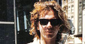 <p>Subject: Michael Hutchence of INXS
</p><p>Date: August, 1986
</p><p>Place: San Francisco, California, USA
</p><p>Photographer: <a href="https://en.wikipedia.org/wiki/User:Andwhatsnext" class="extiw" title="en:User:Andwhatsnext">Andwhatsnext</a>
</p><p>Original 35mm photograph scanned
</p>
Credit: Copyright (c) 1986 by Nancy J Price