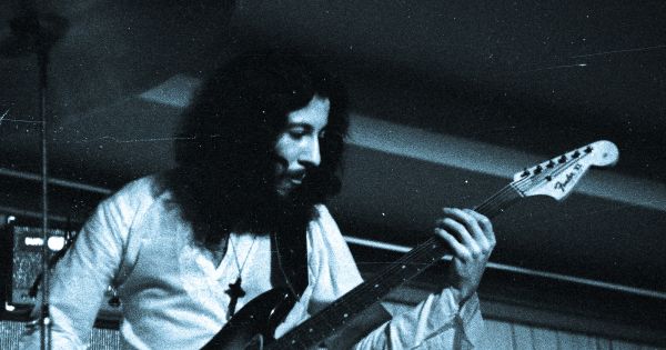 Image in QuizMyDay Fleetwood Mac Song Titles Quiz: Find the Missing Word Challenge trivia quiz featuring Peter Green, Fleetwood Mac,
<p>March 18, 1970 Niedersachsenhalle, Hannover, Germany, 
The Touring Band:
Mick Fleetwood - Percussion, 
Peter Green - Lead Vocals/Guitar/Harmonica (left band in May), 
John McVie - Bass Guitar, 
</p>
Jeremy Spencer - Vocals/Guitar, Danny Kirwan - Vocals/Guitar