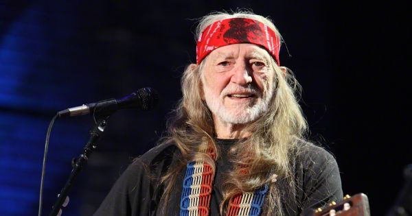 Image in QuizMyDay Ultimate Willie Nelson Trivia: Test Your Fan IQ trivia quiz featuring Willie Nelson getting ready to perform.  Farm Aid 2009.  Photo by Larry Philpot,  <a rel="nofollow" class="external text" href="http://www.soundstagephotography.com">www.soundstagephotography.com</a>