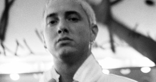 Image in QuizMyDay Eminem Quiz: Test Your Slim Shady Knowledge trivia quiz featuring Eminem backstage in Munich/Germany 31.10.1999