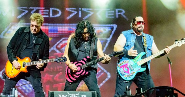 Image in QuizMyDay Twisted Sister Quiz: Test Your Heavy Metal Music Trivia Skills trivia quiz featuring <b>Twisted Sister</b> beim Wacken Open Air 2016