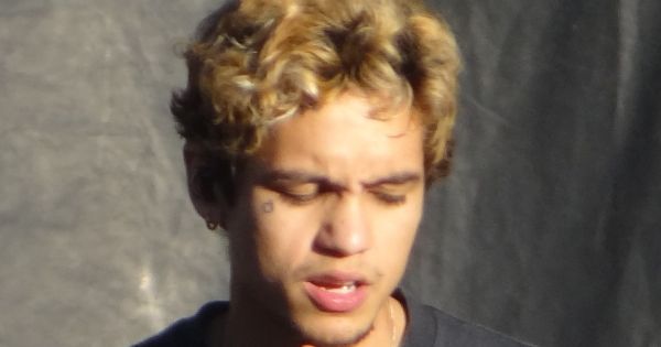 Image in QuizMyDay Dominic Fike Trivia Quiz: Test Your Music Mastery trivia quiz featuring Dominic Fike performing at the 2021 Shaky Knees Music Festival