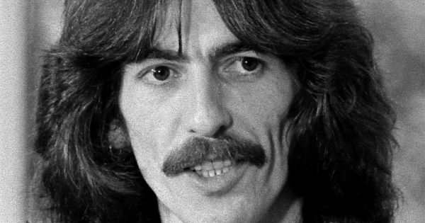 Image in QuizMyDay George Harrison Quiz: Beyond The Beatles trivia quiz featuring <a href="https://en.wikipedia.org/wiki/en:George_Harrison" class="extiw" title="w:en:George Harrison">George Harrison</a> in the Oval Office during the Ford administration.