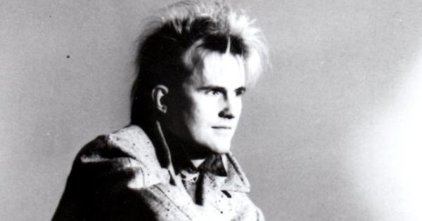 Image in QuizMyDay Howard Jones Hits Quiz:  Test Your 80s Synth-Pop Knowledge! trivia quiz featuring Musical artist Howard Jones, circa 1985.