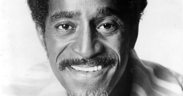 Image in QuizMyDay The Ultimate Sammy Davis Jr Quiz for Rat Pack Fans trivia quiz featuring Photo of Sammy Davis, Jr. in 1972.