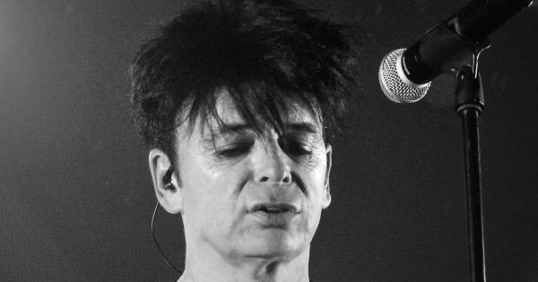 Image in QuizMyDay Cars, Synths, and Electric Dreams: The Gary Numan Quiz trivia quiz featuring Gary Numan at Cardiff Tramshed 2019, on the (R)evolution Tour, performing "Jo The Waiter".
