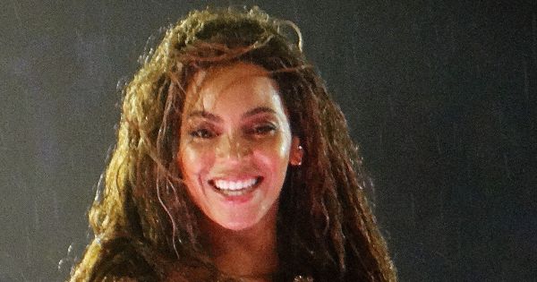 Image in QuizMyDay Beyoncé Lemonade Album Quiz: Test Your Music Trivia Skills trivia quiz featuring recorte de imagen original del formation tour en carolina del norte