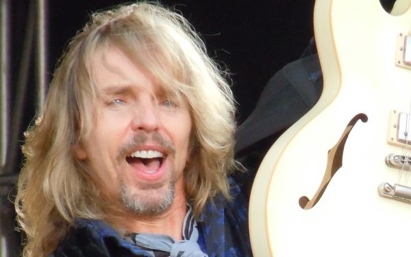 Tommy Shaw of Styx