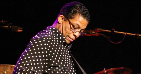 Image in QuizMyDay Head Hunters: The Herbie Hancock Quiz trivia quiz featuring Herbie Hancock performing in Vredenburg, Utrecht, Netherlands 2006