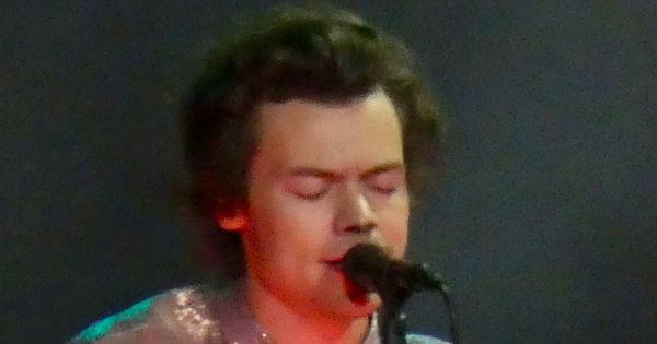 Image in QuizMyDay Harry Styles Albums Quiz: Discover His Discography trivia quiz featuring Harry Styles - St. Paul, MN 7/1/2018