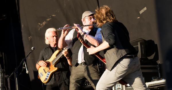 Image in QuizMyDay Jethro Tull Quiz — Classic Rock Trivia trivia quiz featuring Ian Anderson during Burg Herzberg Festival at Hessen, Breitenbach am Herzberg, , Germany on 2017-07-29, Photo: Sven Mandel