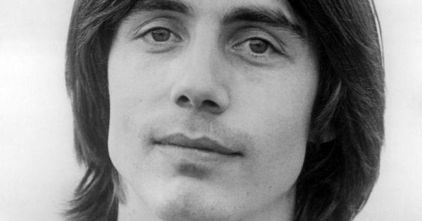 Image in QuizMyDay Running on Empty Knowledge: The Ultimate Jackson Browne Quiz trivia quiz featuring Publicity photo of musician Jackson Browne.