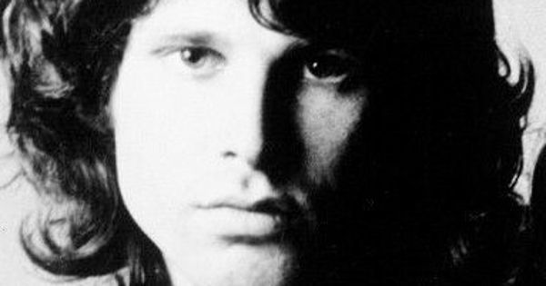 Image in QuizMyDay Break On Through: Jim Morrison Trivia Quiz trivia quiz featuring Jim Morrison 1967, cut out from a photo with The Doors from a promotional photo session.