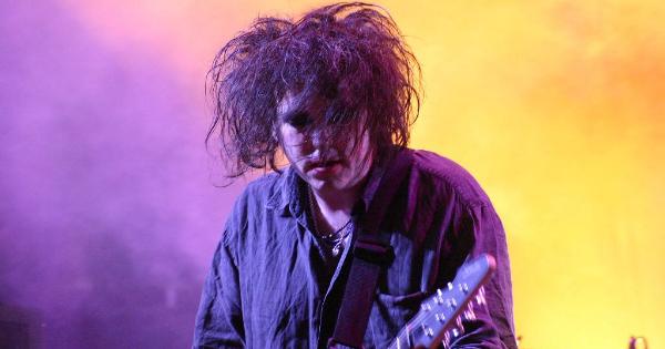 Image in QuizMyDay The Cure Quiz: Ultimate Fan Test trivia quiz featuring Robert Smith from the Cure. From the German Wikipedia.