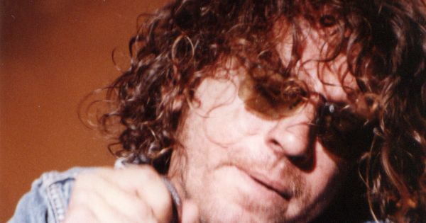 Taken on Friday 21 January 1994, Festival Hall, Melbourne, VIC, Australia
Dirty Honeymoon world tour