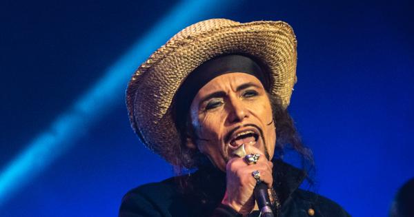 Image in QuizMyDay Master Adam Ant Quiz: 5 Questions of Fame & Hits trivia quiz featuring Adam Ant - O2 Brixton Academy - Tuesday 12th December 2019
With The Blow Monkeys