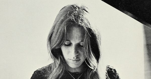 Carole King on the cover of Cash Box magazine, May 15, 1971.