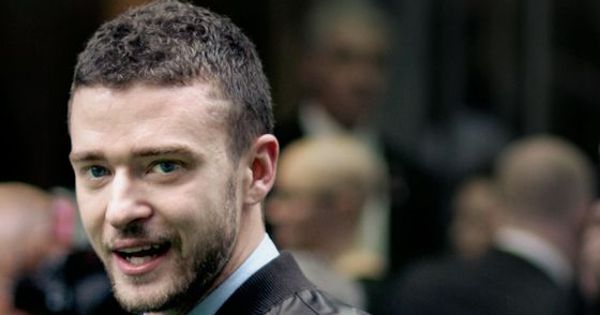 Image in QuizMyDay Cry Me a River of Justin Timberlake Trivia Quiz trivia quiz featuring <a href="//commons.wikimedia.org/wiki/Justin_Timberlake" class="mw-redirect" title="Justin Timberlake">Justin Timberlake</a> at the <i>Shrek the Third</i> London premiere.