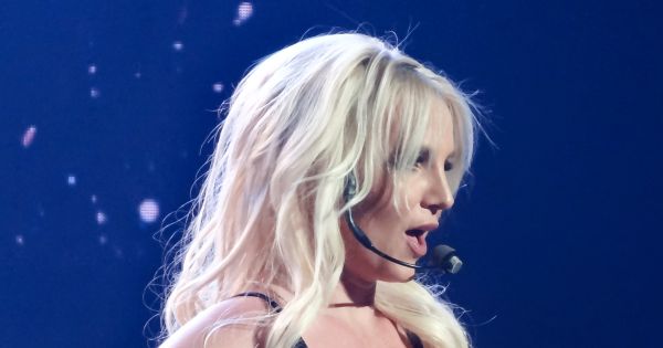 Image in QuizMyDay How Well Do You Know Britney's Collaborations? trivia quiz featuring Britney Spears performing at her Piece of Me residency in Las Vegas