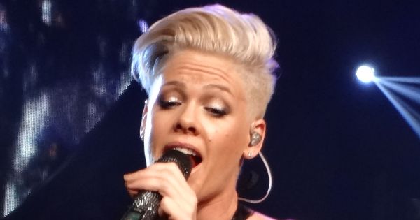 Image in QuizMyDay Pop Icon Face-Off: P!NK vs Christina Aguilera Quiz trivia quiz featuring P!nk performing live, March 6th 2013