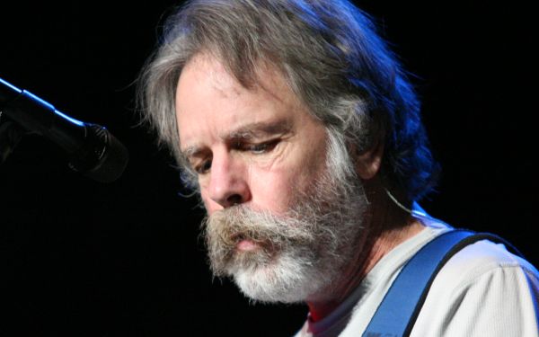 American singer Bob Weir, best known as a founding member of the <a href="//commons.wikimedia.org/wiki/Grateful_Dead" title="Grateful Dead">Grateful Dead</a>.