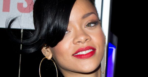 Image in QuizMyDay Rihanna Songs Quiz: Test Your Music Trivia Knowledge trivia quiz featuring Recent image of Rihanna at the Sydney Premiere of Battleship