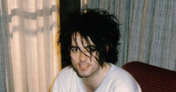 Image in QuizMyDay The Cure: 10-Question Trivia Quiz trivia quiz featuring <p>Subject: Robert Smith of <a href="https://en.wikipedia.org/wiki/The_Cure" class="extiw" title="en:The Cure">The Cure</a>
</p><p>Date: October, 1985
</p><p>Place: Miyako Hotel - San Francisco, California, USA
</p><p>Photographer: <a href="https://en.wikipedia.org/wiki/User:Andwhatsnext" class="extiw" title="en:User:Andwhatsnext">Andwhatsnext</a>
</p><p>Original 35mm photograph scanned
</p>
Credit: Copyright (c) 1985 by Nancy J Price