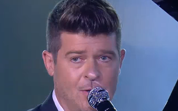 Thicke performing during the Indonesian Choice Awards in 2017