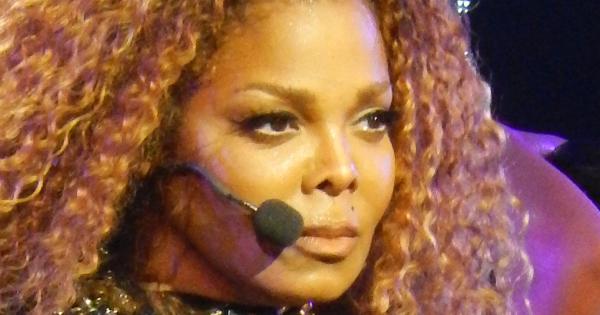 Image in QuizMyDay Ultimate Janet Jackson Fan Quiz: Test Your Hits trivia quiz featuring Janet Jackson on her Unbreakable World Tour, Bill Graham Civic Auditorium, San Francisco, California, October 14, 2015