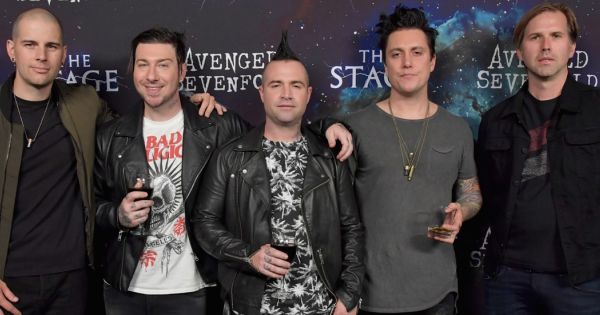 Image in QuizMyDay Bat Country Brains: The Ultimate Avenged Sevenfold Quiz trivia quiz featuring Avenged Sevenfold in 2016