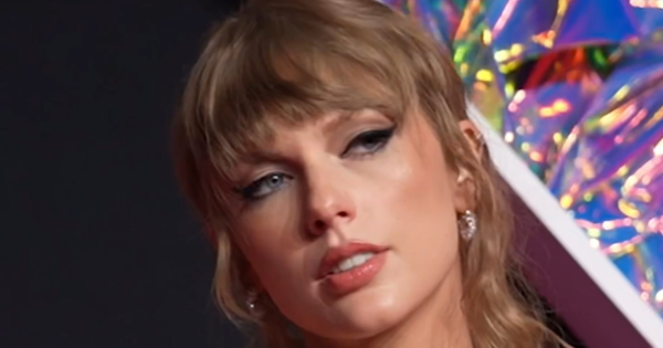 Taylor Swift at the <a href="https://en.wikipedia.org/wiki/2023_MTV_Video_Music_Awards" class="extiw" title="w:2023 MTV Video Music Awards">2023 MTV Video Music Awards</a>